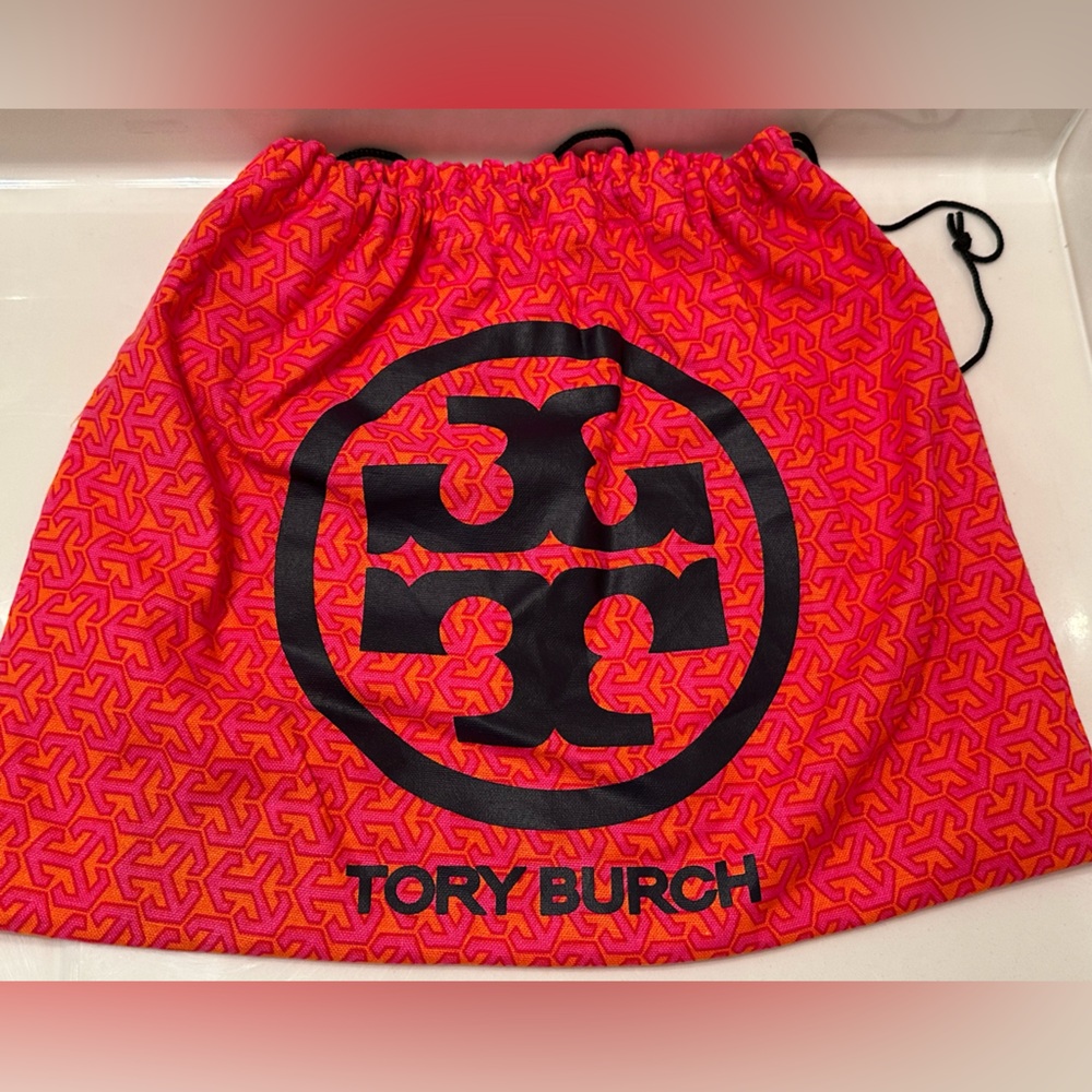 Tory Burch Robinson Handbag โ Raspberry Pink - Picture 8 of 8